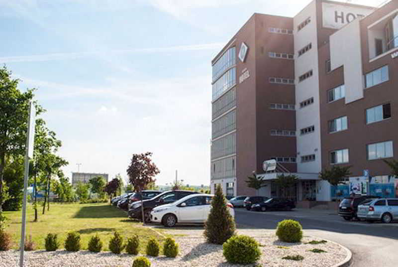 Kosice Hotel Exterior photo